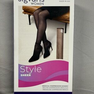 Sigvaris Women Sheer Compression Stocking 781PSSW34 15-20 mmHg Warm Sand Size SS